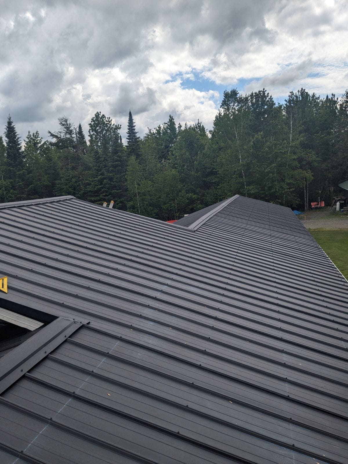 Completed roofing project